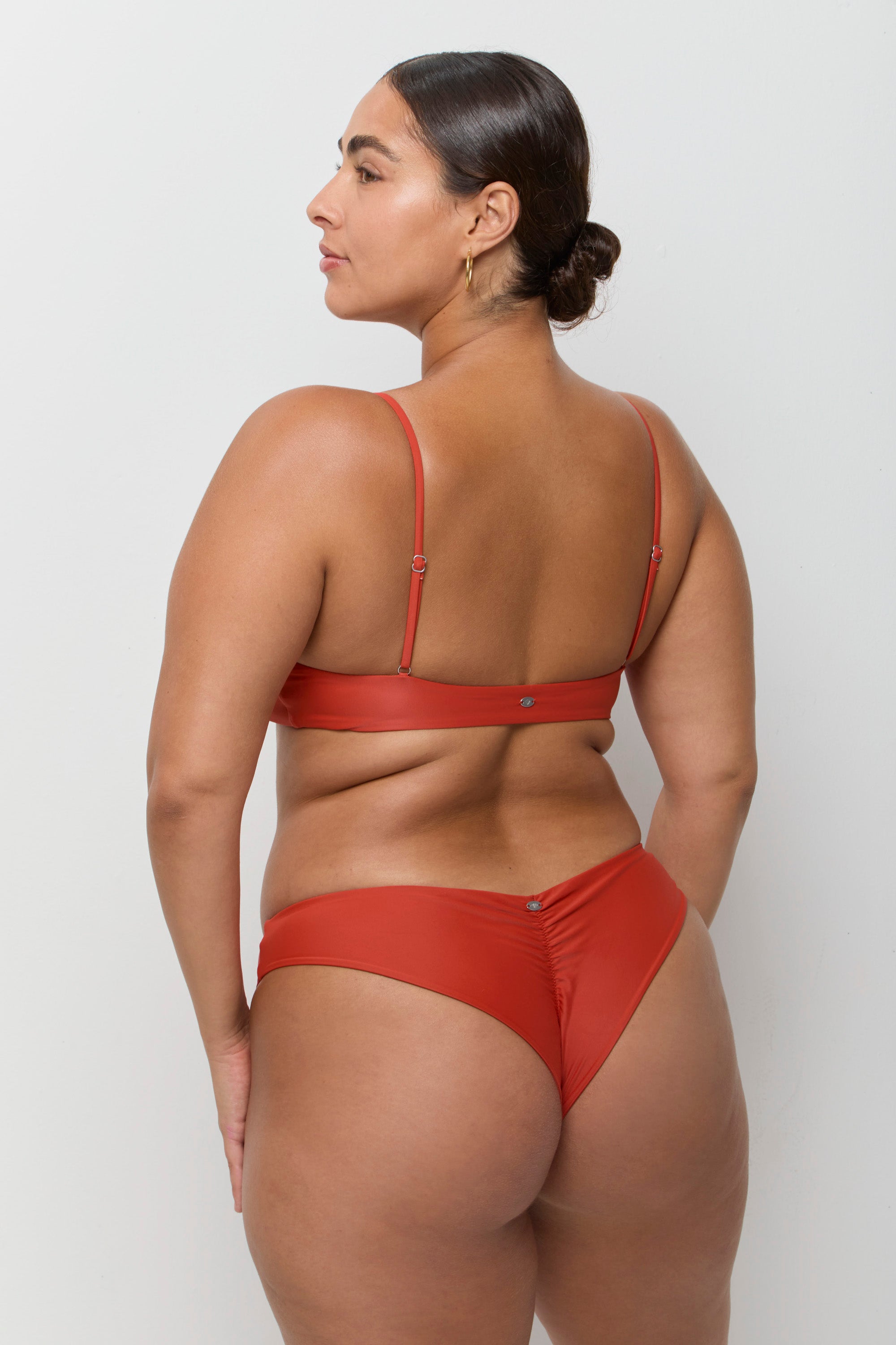 Ola bottom - Clay